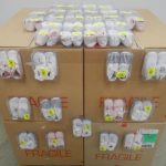 lot de 400 paires de chaussures bébé avec boites